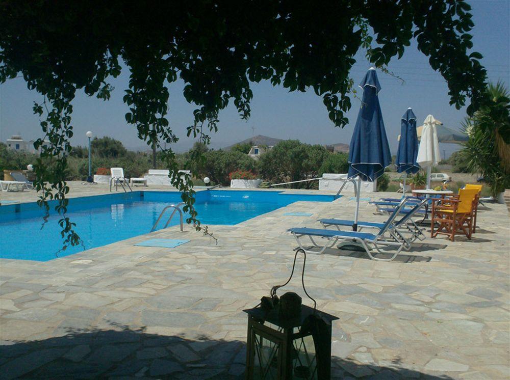 فندق فيكاس هوتل Naxos City المظهر الخارجي الصورة